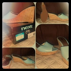 Ladies wedged sandals